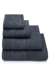 темно-серый