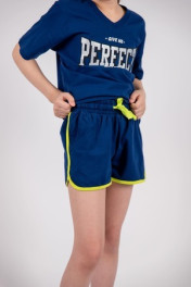 темно-синий