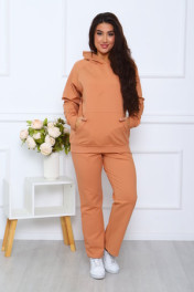 коричневый