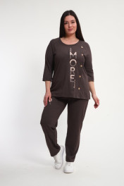 коричневый