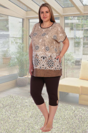 коричневый