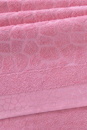 ярко-розовый