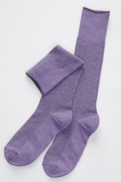 темно-сиреневый