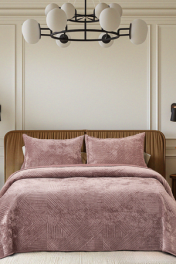 пепельно-розовый