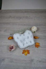 Корона на белом