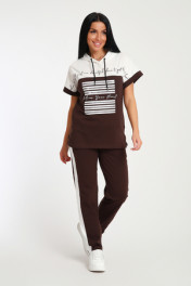 коричневый