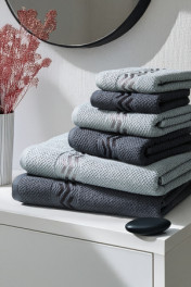 серый, графит