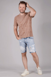 коричневый