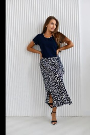 темно-синий