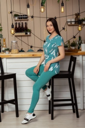 зеленый
