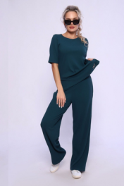 изумрудный