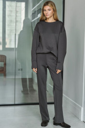 коричневый