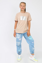 коричневый