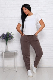 серо-коричневый