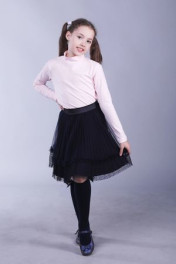 нежно-розовый