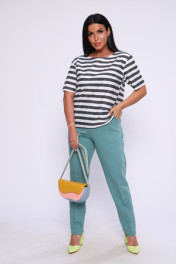 изумрудный