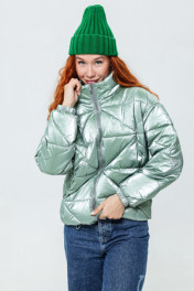 светло-зеленый