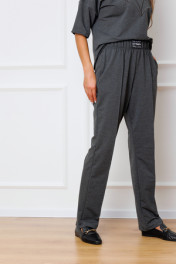 темно-серый