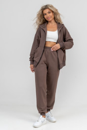 коричневый