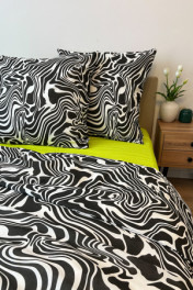 черно-белый