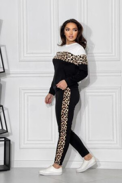 Костюм с брюками Леопард