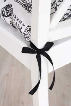 Подушка для мебели Bio-Line квадратная с 4 завязками, 4 точки рогожка