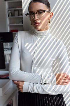 Водолазка облегающая с необработанными швами