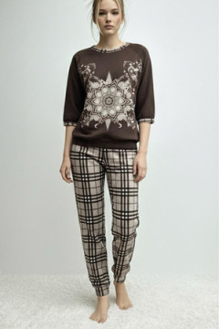 Костюм с брюками 22 В