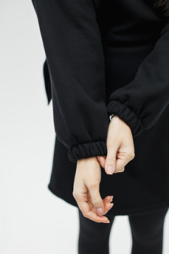 Туника теплая с капюшоном и хлястикамии