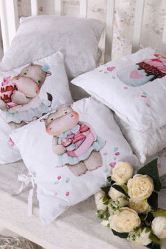 Бортик в кроватку из 12 подушечек на молнии с принтом арт. БРК-12П