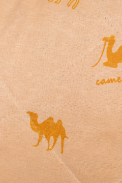 Подушка "Верблюд" п/э полиэфирное волокно, стег, пакет с пл. ручкой(Н)