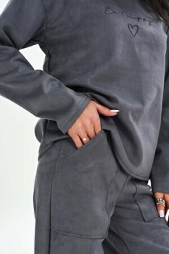 Брюки из мягкой эко замши