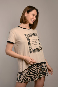 Костюм с шортами Зебра