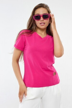 Футболка с v-образной горловиной РИФУТЖЕН