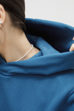 Туника теплая с капюшоном и хлястикамии