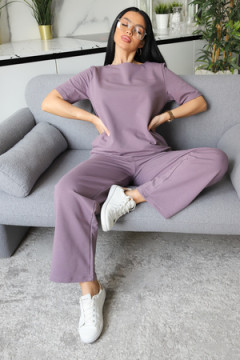 Костюм с брюками 650