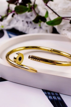 Браслет Гипоаллергенный из медицинского сплава, в стиле Картье Гвоздь + Подарок, в подарочном мешочке