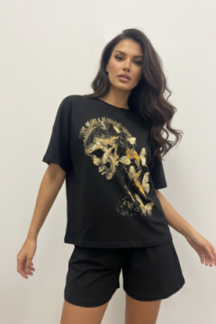 Костюм с шортами с шортами и футболкой 366