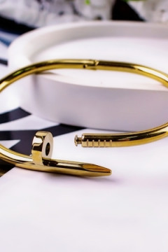 Браслет Гипоаллергенный из медицинского сплава, в стиле Картье Гвоздь + Подарок, в подарочном мешочке