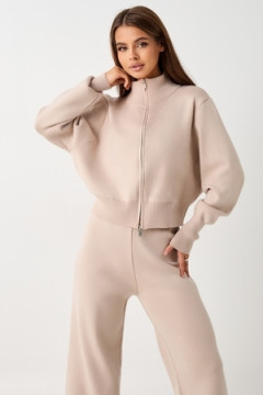 Костюм с брюками и кофтой #1
