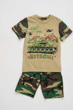 Костюм с шортами Атака