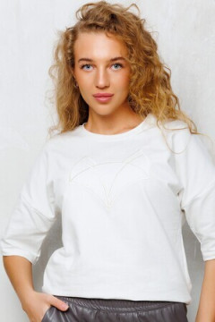 Футболка женская с вышивкой 342MLK