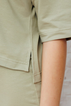 Костюм с юбкой 375