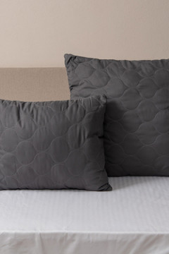 Подушка стеганая файбер  м/ф 550гр(пакет)(Н)