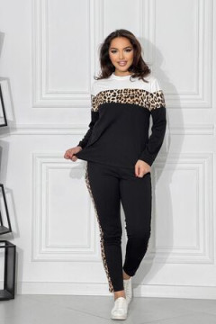 Костюм с брюками Леопард
