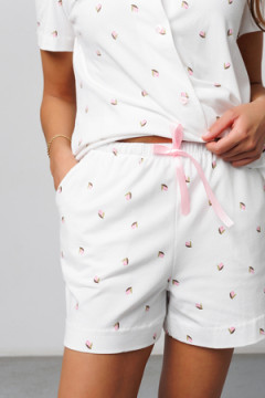 Пижама с шортами с шортами и рубашкой 410WHT