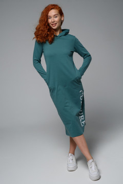 8520 Платье с капюшоном