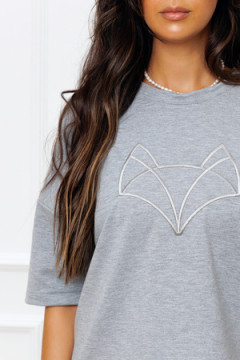 Футболка с вышивкой