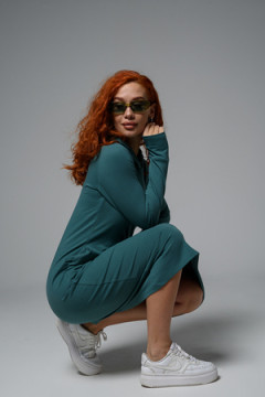 8520 Платье с капюшоном