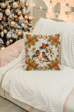 Наволочка декоративная 45х45 Три снегиря